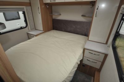 Lunar Delta TR Double Bed