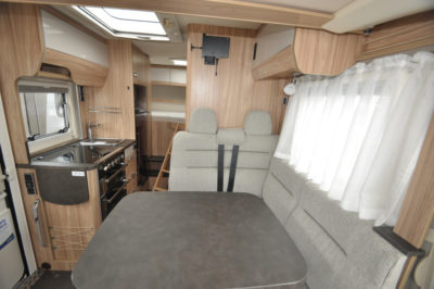 Hymer Exsis I 504 Dining