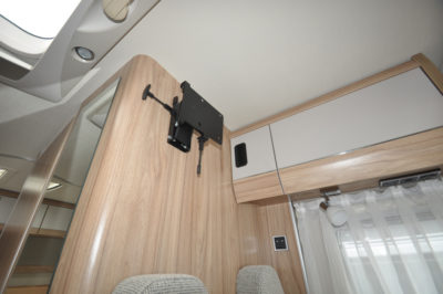 Hymer Exsis I 504 TV bracket