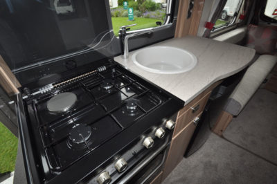 Swift Challenger 590 Kitchen