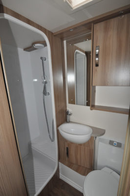 Swift Challenger 590 shower room