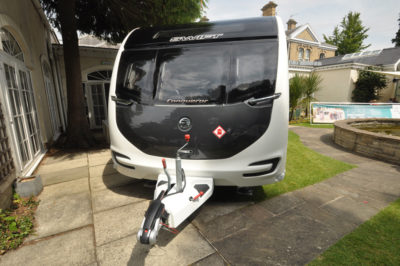 Swift Conqueror 480 caravan exterior front