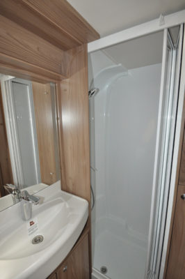 Swift Conqueror 480 caravan shower and basin