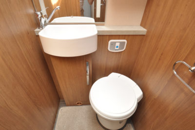 AutoTrail Tracker LB Motorhome Basin and WC