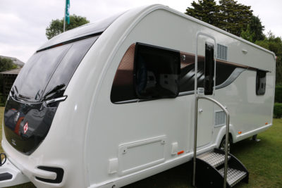 Swift Elegance Grande 560 exterior