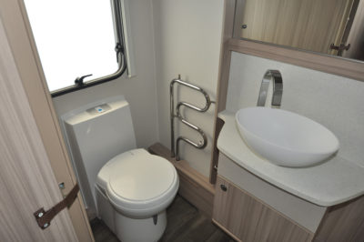 Coachman Pastiche 470 washroom