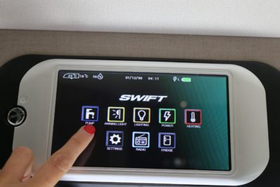 New Swift Command touch screen (3)