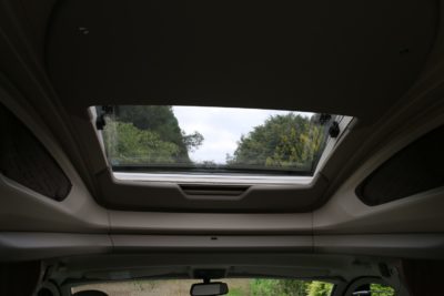 Swift Kon Tiki 650 electric sun roof