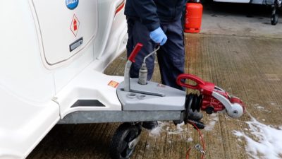 Caravan roof cleaning jockey wheel