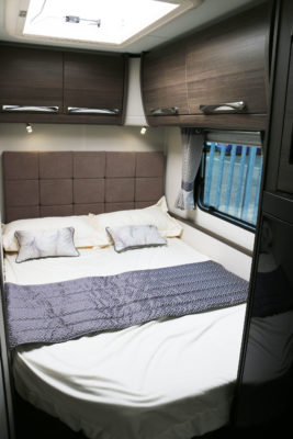 2019 Buccaneer Aruba caravan Fremch bed