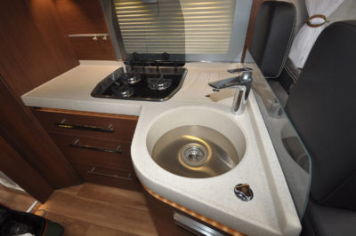 Niesmann+Bischoff Arto 88F motorhome kitchen