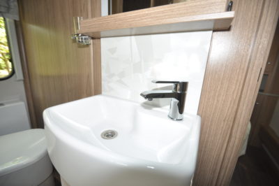 2019 Coachman Laser 650 caravan wash basin