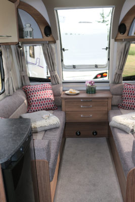 2019 Bailey Phoenix 420 caravan lounge