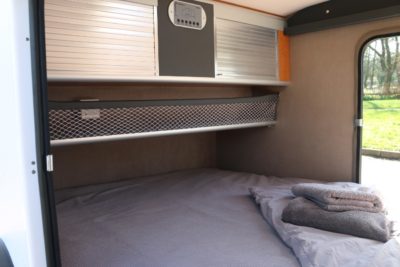 Carette 1500 caravan sleeping area