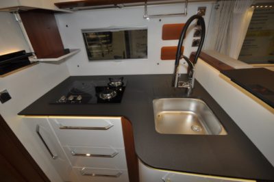 Rapido Distinction i1090 kitchen