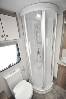 2020 Compass Capiro 520 shower