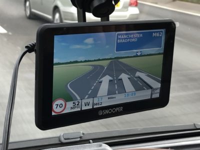 Snooper S6900 sat nav motorway lane display
