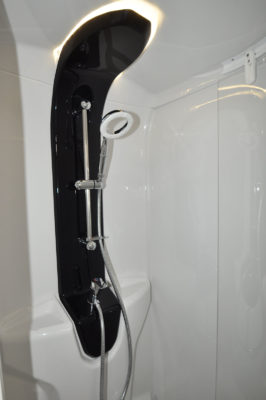 2020 Swift Sprite Super Quattro EB caravan shower