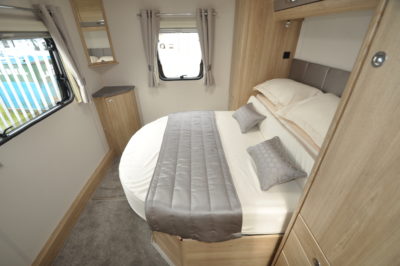 2020 Elddis Avanté 454 caravan bedroom