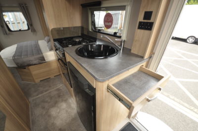 2020 Elddis Avanté 454 caravan kitchen