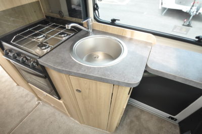 2020 Elddis Autoquest CV60 Thetford cooker