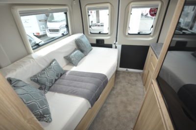 2020 Elddis Autoquest CV60 day mode