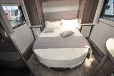 2020 Elddis Encore 250 bed