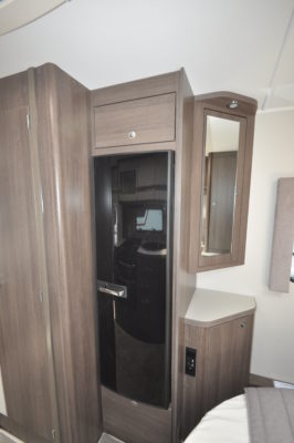 2020 Elddis Encore 250 kitchen