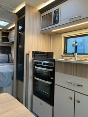 Coachman Acadia 860