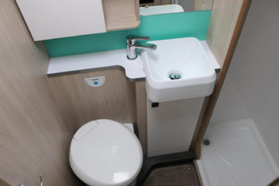 2020 Auto-Trail Tribute F72 washroom