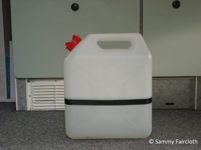 Water container