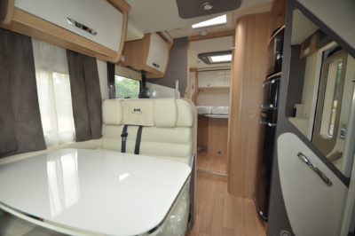 2020 McLouis Fusion 367 motorhome lounge