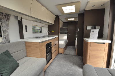 Adria Alpina 623 UL Colorado interior