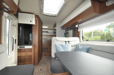 Hymer B-MC I 550 WhiteLine motorhome interior