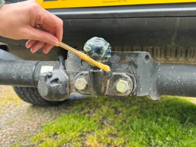 greasing a towbar ball