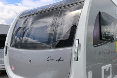 2022 Buccaneer Commodore caravan