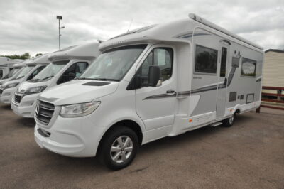 2022 Auto-Sleeper Burford motorhome thumbnail