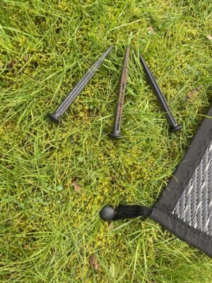 groundsheet pegs