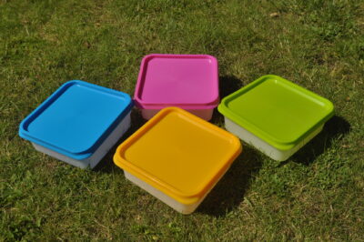 plastic tubs