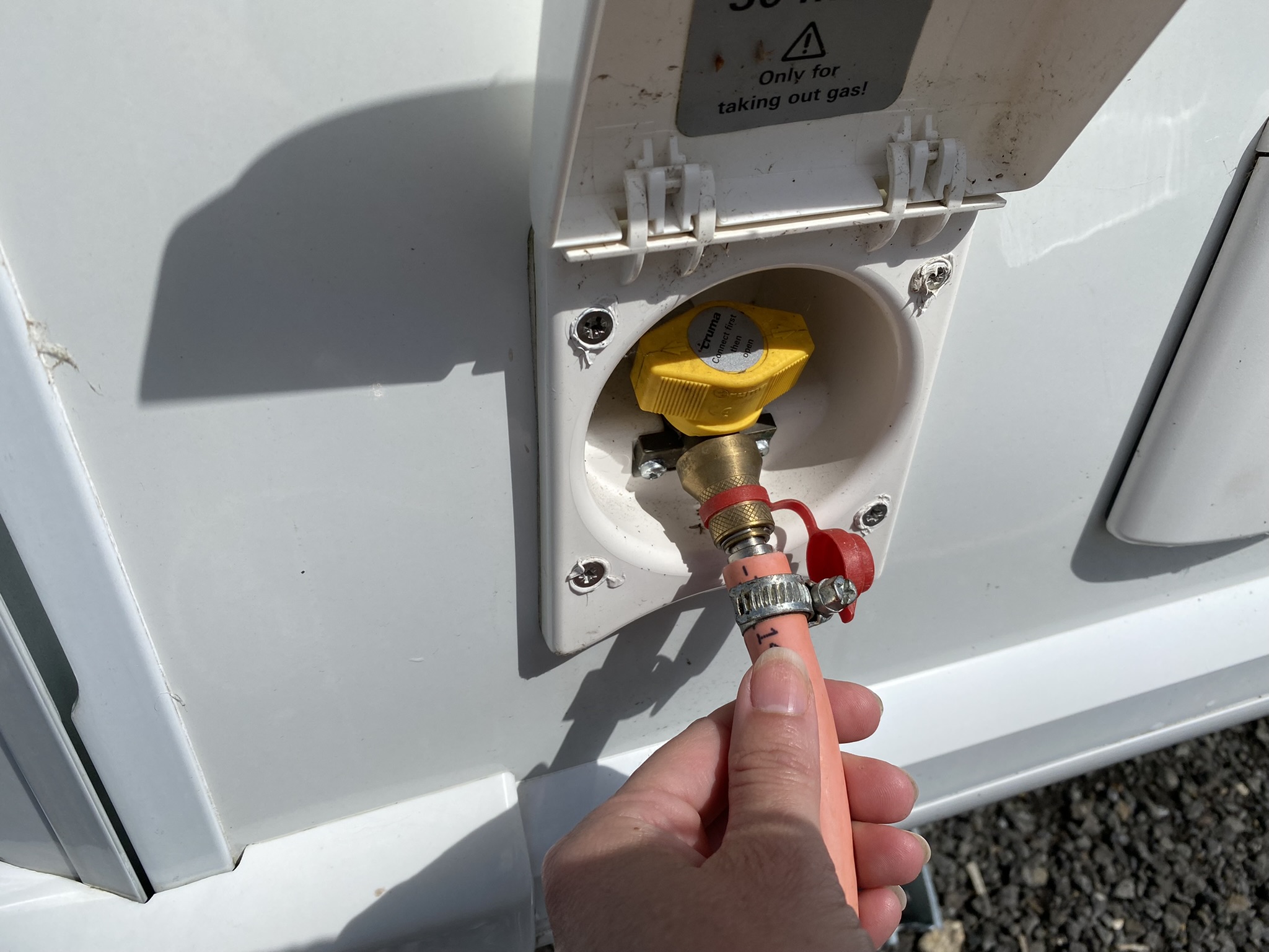 Guide to gas barbecues for motorhomes and caravans Caravan Guard