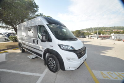 2023 Adria Twin Supreme 600 SX campervan