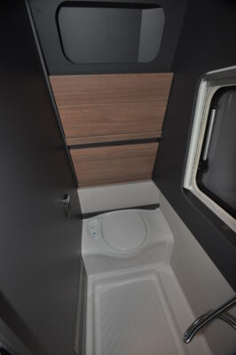 2023 Knaus Azur 500 FU caravan