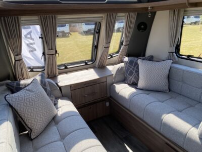 2023 Coachman Acadia 545 caravan