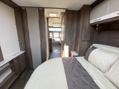 Coachman Laser Xcel 855