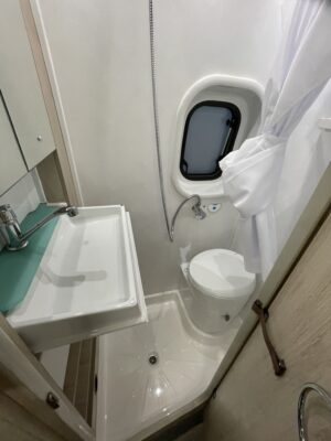 2024 Auto-Trail Expedition 67 Flex campervan