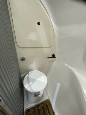 2025 Barefoot Eclipse caravan washroom