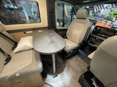 2025 Malibu Genius 641 LE campervan lounge