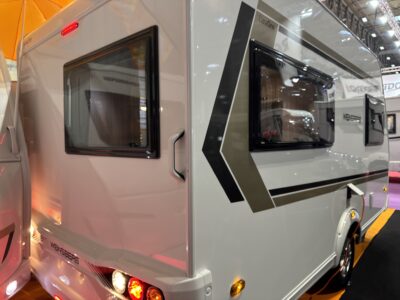 2025 Weinsberg CaraOne 390 QD caravan