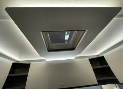 2025 Auto-Trail F-Line 72 motorhome roof light