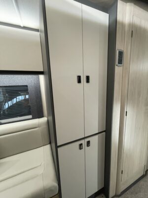 2025 Auto-Trail F-Line 72 motorhome
